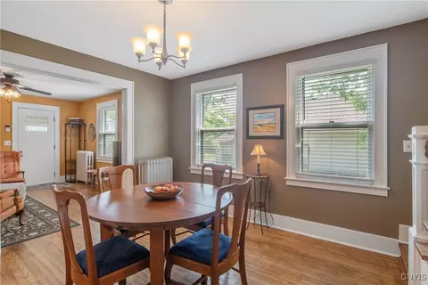 Dining - 237 Sunstruck Dr, Syracuse, NY 13206 photo 2 of 4