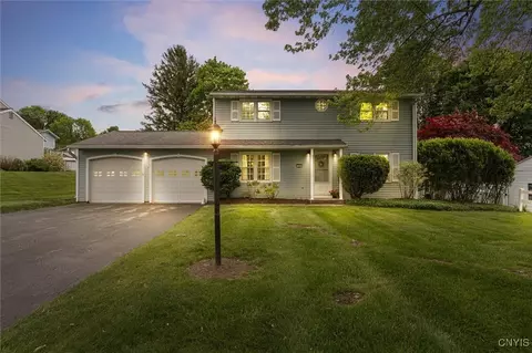 104 Hillside, Camillus, NY 13031