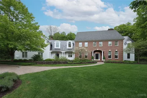 7106 Braxton Cir, Fayetteville, NY 13066