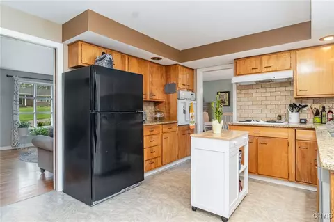 Kitchen - 310 Wedgewood Ter, Syracuse, NY 13214 photo 1 of 2