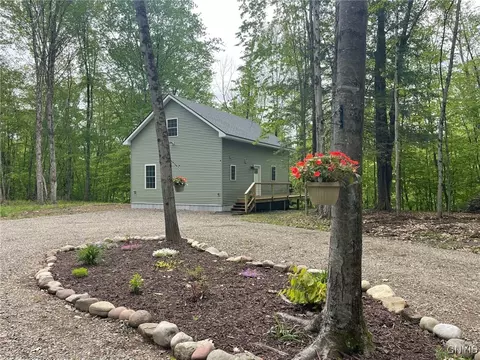 4456 Palmer Rd, Annsville, NY 13471
