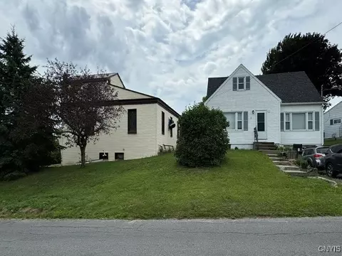 170 Maple St, Massena, NY 13662