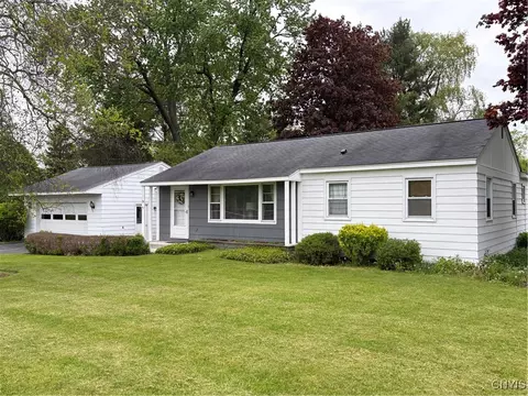 74 Eaton St, Hamilton, NY 13346