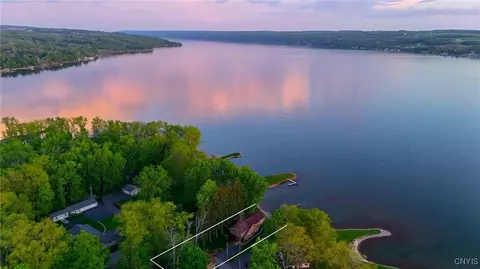 97 Burtis Point Rd, Owasco, NY 13021