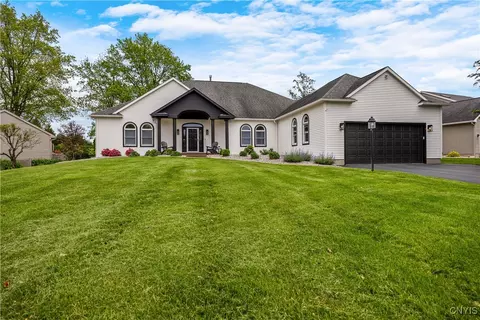 5803 Innsbruck Rd, East Syracuse, NY 13057