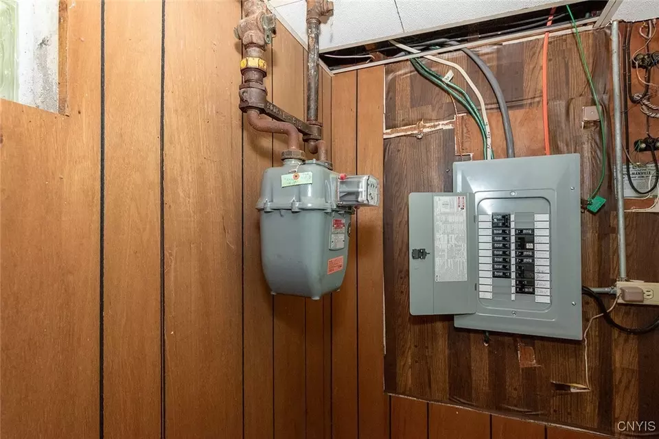 Other - 219 Longmeadow Dr, Syracuse, NY 13205 photo 4 of 8