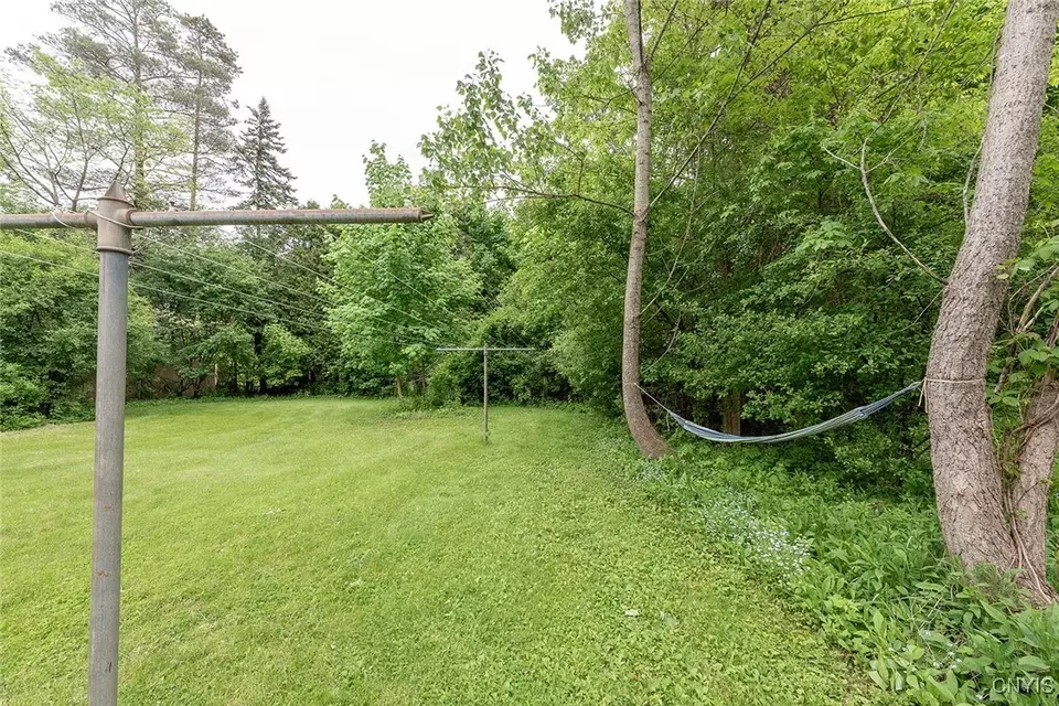 Exterior - 219 Longmeadow Dr, Syracuse, NY 13205 photo 10 of 10