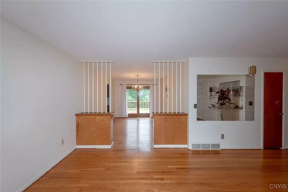 Living - 219 Longmeadow Dr, Syracuse, NY 13205 photo 4 of 4