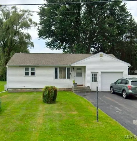103 Knowland Dr, Salina, NY 13090
