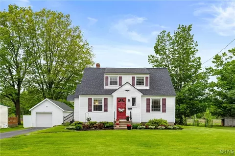 915 W Thomas St, Rome, NY 13440