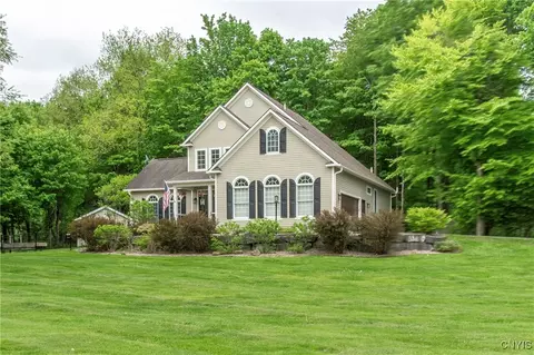 21277 Fox Ridge Rd, Watertown, NY 13601