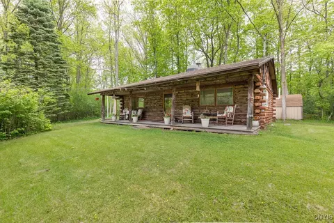 4090 Old Kennedy Rd, Onondaga, NY 13120