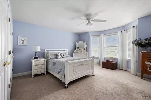 201 Falling Brk, Fayetteville, NY 13066 photo 17