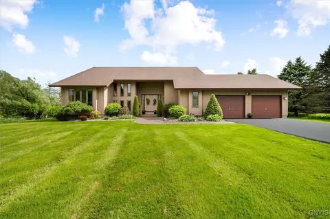 5 Byron Ln, Kirkland, NY 13323