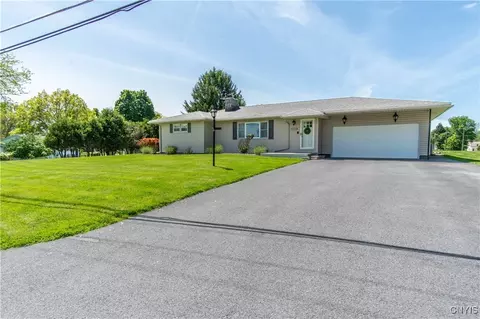 22070 Sunset, Watertown Town, NY 13601