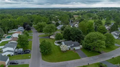 8401 Quadrant Ln, Baldwinsville, NY 13027 photo 37