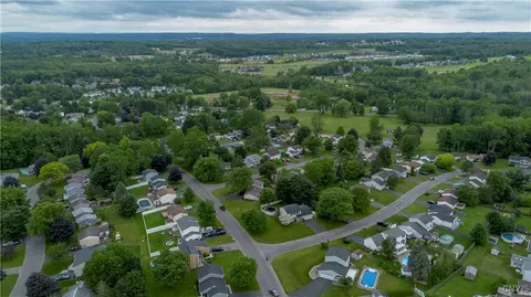 8401 Quadrant Ln, Baldwinsville, NY 13027 photo 40