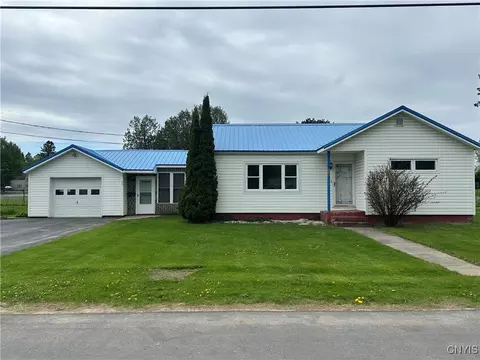 35 Madison St, Champion, NY 13619