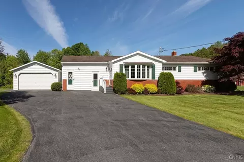 299 Sharp Rd, Granby, NY 13069 photo 2