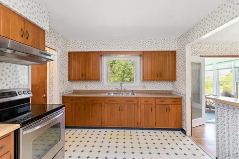 299 Sharp Rd, Granby, NY 13069 photo 4