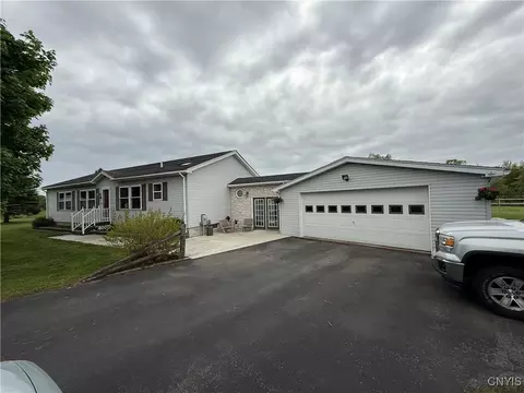 24929 Crysler Dr, Le Ray, NY 13616