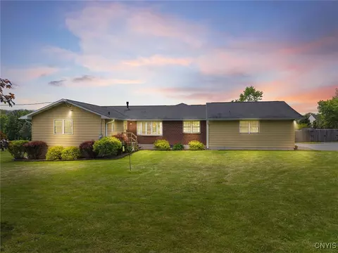 6589 Winchell Rd, Warners, NY 13164