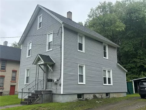 10 Otter Creek Pl, Cortland, NY 13045