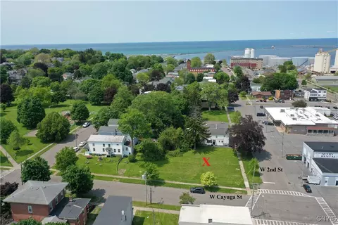 3337 W Cayuga St, Oswego, NY 13126