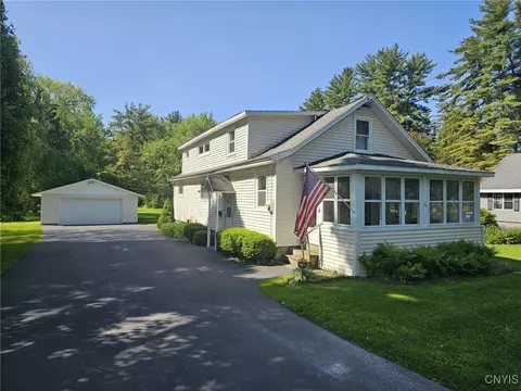 43 Mildred Ave, Van Buren, NY 13027
