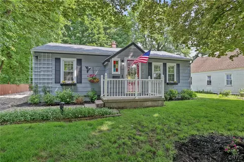 1 Paul St, Marcellus, NY 13108