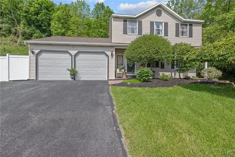 2 Michele Dr, Geddes, NY 13219