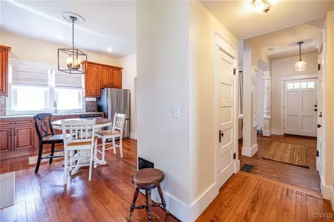 Entry Way - 9 Chrisler St, Marcellus, NY 13108 photo 4 of 9