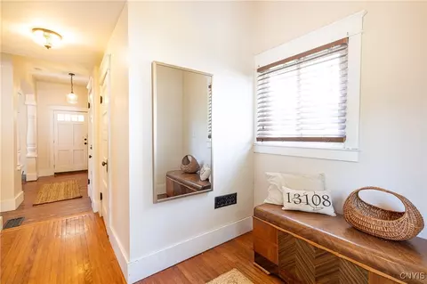 Entry Way - 9 Chrisler St, Marcellus, NY 13108 photo 6 of 9