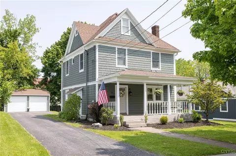 9 Chrisler St, Marcellus, NY 13108