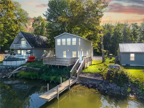 1088 Lynch Rd, Van Buren, NY 13027