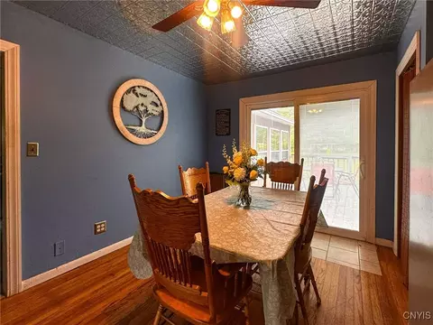Dining - 5276 Oneida St, Oneida, NY 13421 photo 2 of 2