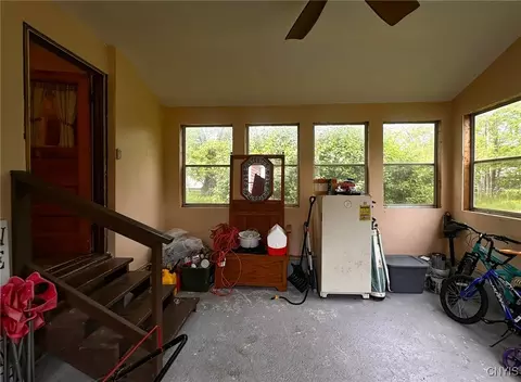 Exterior - 5276 Oneida St, Oneida, NY 13421 photo 5 of 10