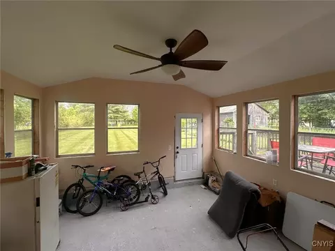 Exterior - 5276 Oneida St, Oneida, NY 13421 photo 6 of 10