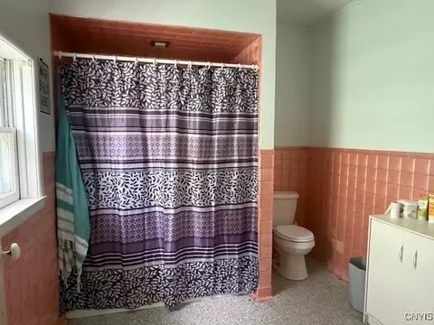 Bath - 322 Eastern Ave, Herkimer, NY 13350 photo 1 of 1