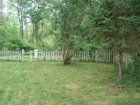 Exterior - 509 Bailey St, Sullivan, NY 13037 photo 5 of 7