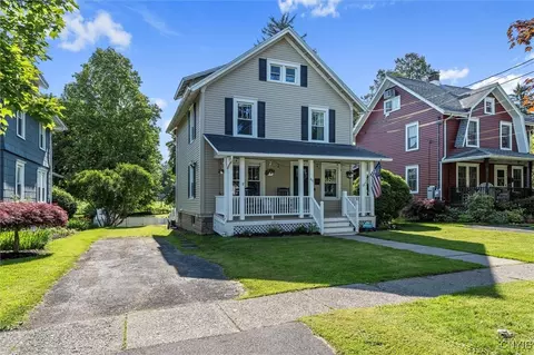 210 N Hoopes Ave, Auburn, NY 13021