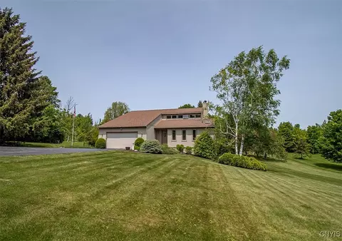 1237 Salt Springs Rd, Sullivan, NY 13037
