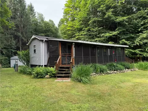 Exterior - 30 Treehaven Rd, Wethersfield, NY 14066 photo 2 of 22
