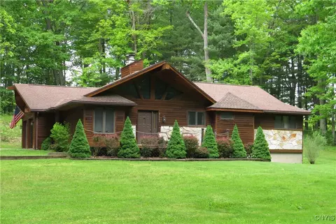 47089 County Route 100, Alexandria, NY 13640