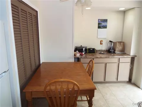 Kitchen - 514 Mccool Ave, East Syracuse, NY 13057 photo 3 of 4