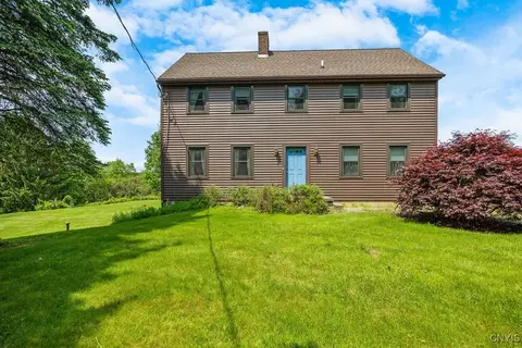 7739 Number 5 West Rd, Fabius, NY 13063