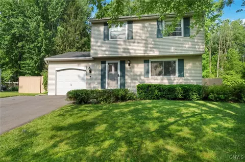 4287 Stepping Stone Ln, Liverpool, NY 13090