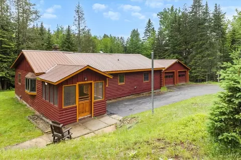111 Hyde Point Rd, Indian Lake, NY 12842