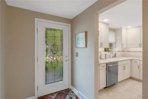 8734 Marinus Dr, Lysander, NY 13027 photo 6