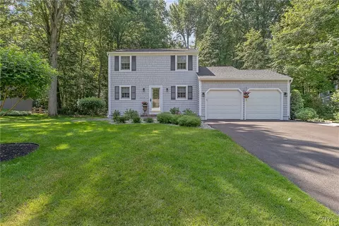 8734 Marinus Dr, Lysander, NY 13027